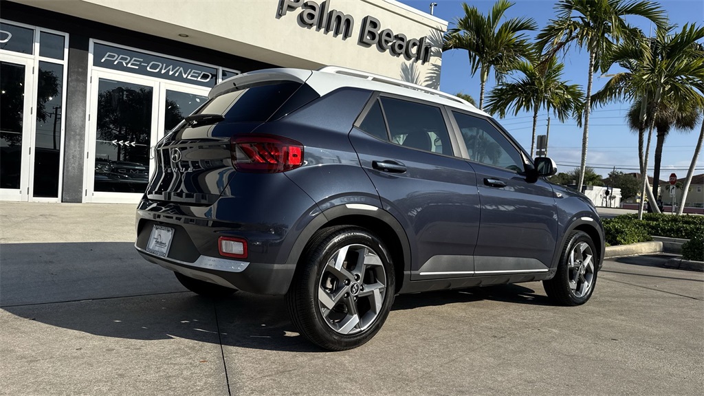 used 2022 Hyundai Venue car, priced at $14,998