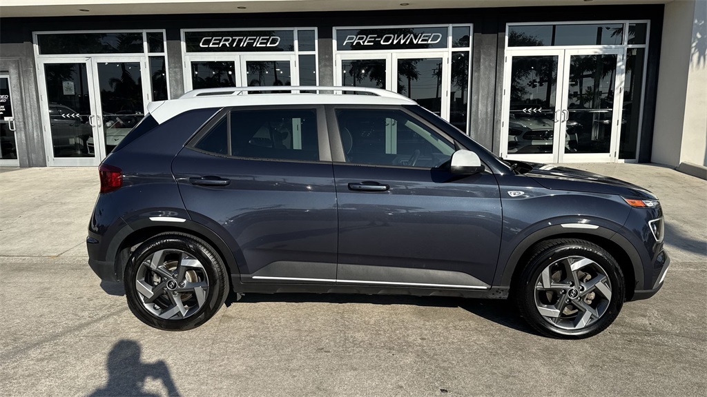 used 2022 Hyundai Venue car, priced at $14,998