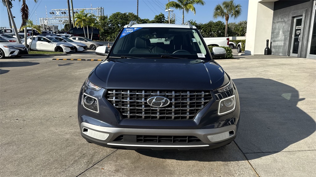 used 2022 Hyundai Venue car, priced at $14,998