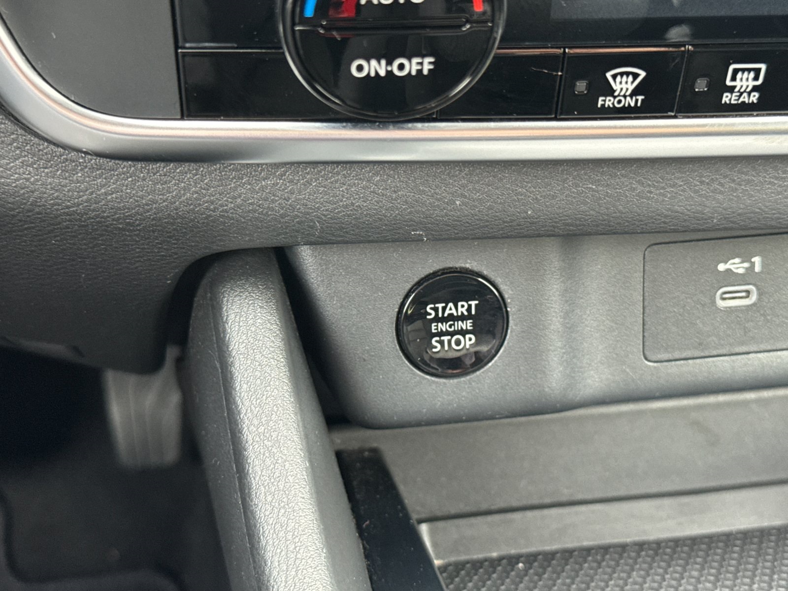 used 2024 Nissan Rogue car, priced at $22,498