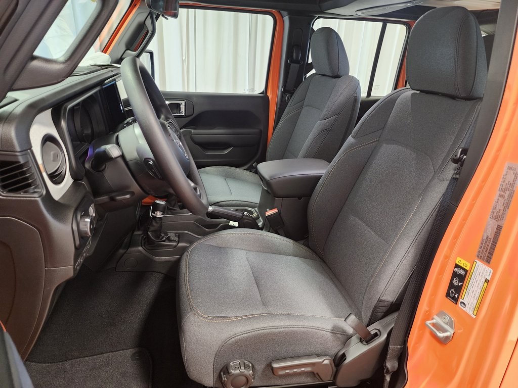 new 2025 Jeep Wrangler car, priced at $36,999