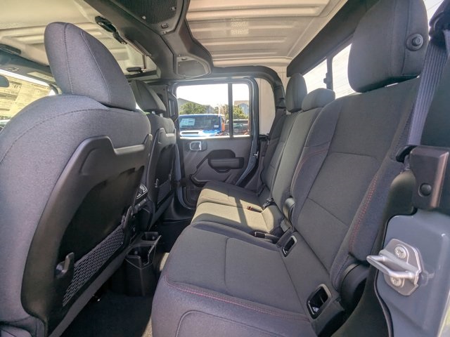 new 2025 Jeep Gladiator car, priced at $42,605