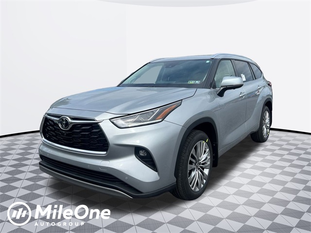 new 2025 Toyota Highlander car, priced at $55,587