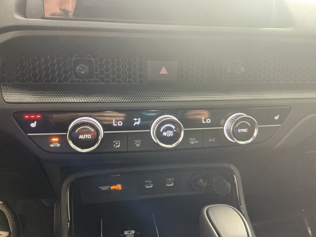 new 2026 Honda CR-V Hybrid car, priced at $40,250