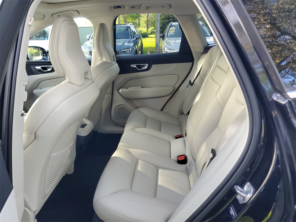 used 2021 Volvo XC60 car, priced at $25,989