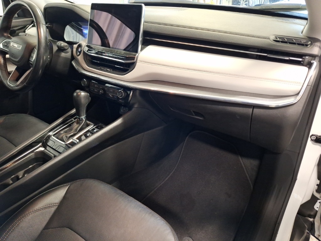 used 2022 Jeep Compass car, priced at $23,864