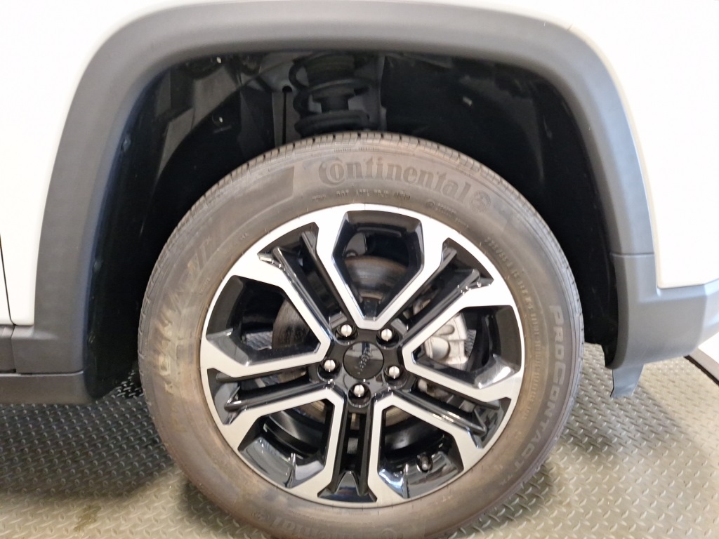 used 2022 Jeep Compass car, priced at $23,864