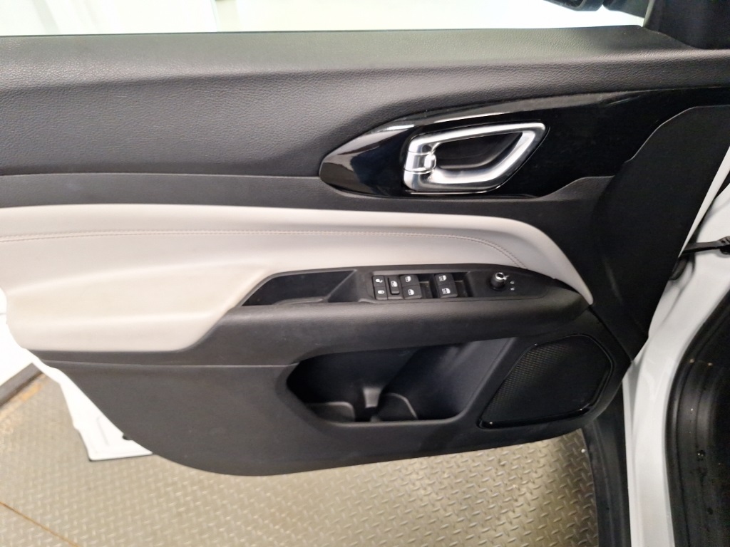 used 2022 Jeep Compass car, priced at $23,864