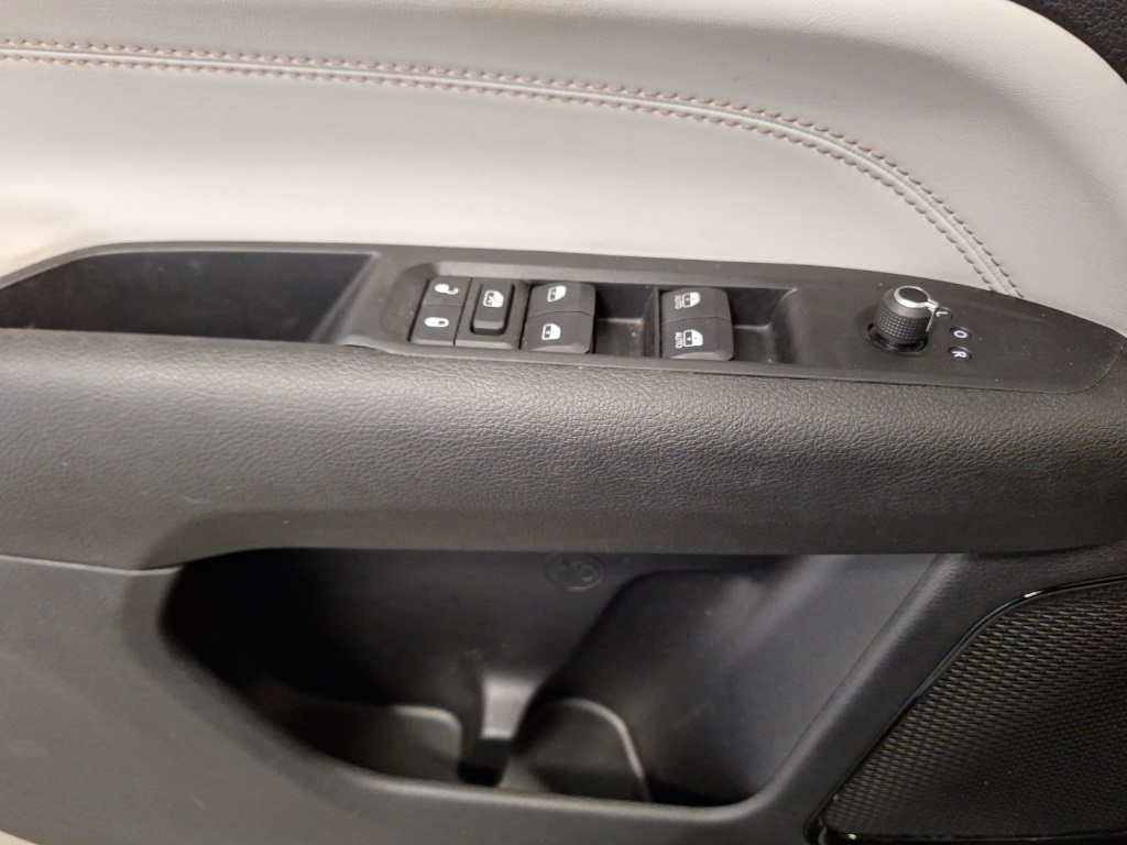 used 2022 Jeep Compass car, priced at $23,864