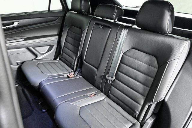 new 2025 Volkswagen Atlas Cross Sport car, priced at $51,143