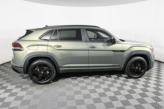 new 2025 Volkswagen Atlas Cross Sport car, priced at $51,143