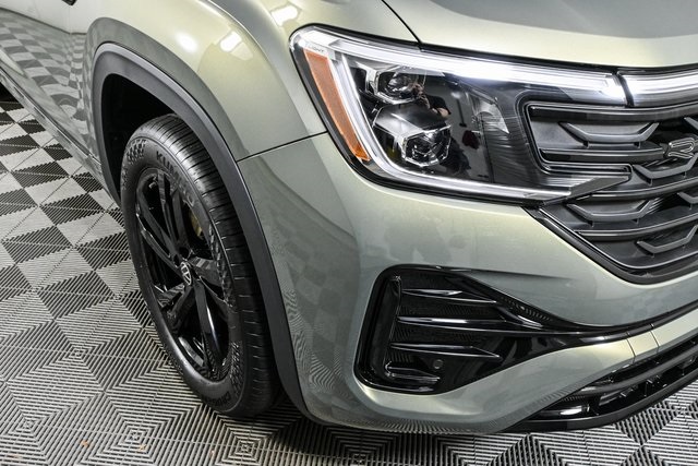 new 2025 Volkswagen Atlas Cross Sport car, priced at $51,143