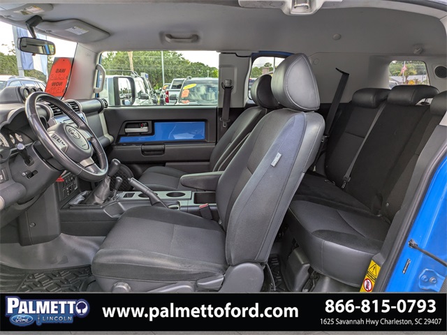 used 2007 Toyota FJ Cruiser car, priced at $13,239