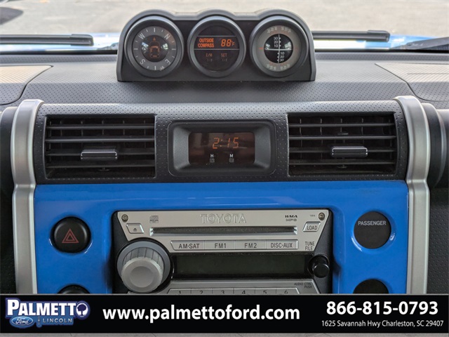 used 2007 Toyota FJ Cruiser car, priced at $13,239