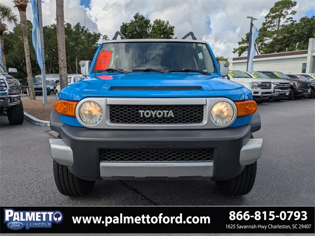 used 2007 Toyota FJ Cruiser car, priced at $13,239
