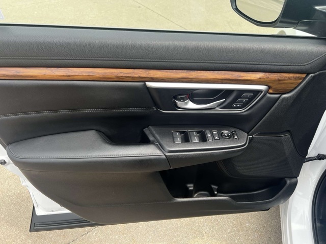 used 2021 Honda CR-V car, priced at $28,903