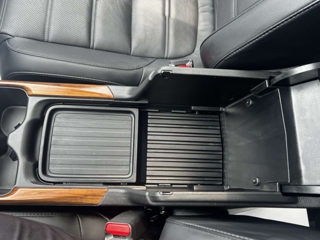 used 2021 Honda CR-V car, priced at $28,903
