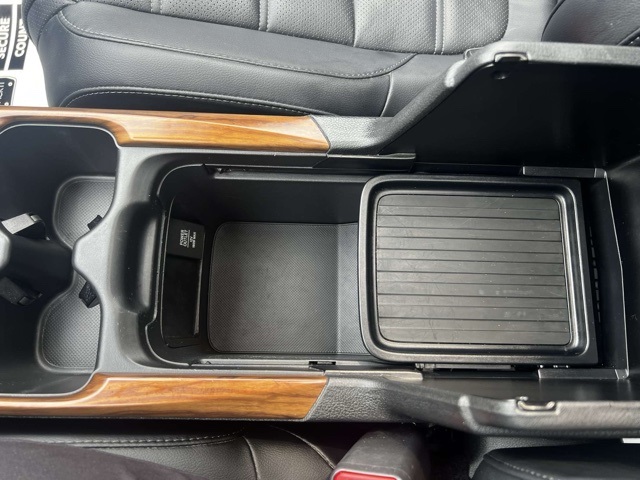 used 2021 Honda CR-V car, priced at $28,903