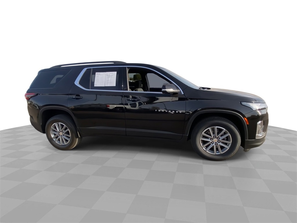 used 2023 Chevrolet Traverse car, priced at $29,991