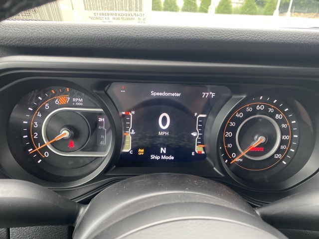 new 2025 Jeep Wrangler car, priced at $36,984