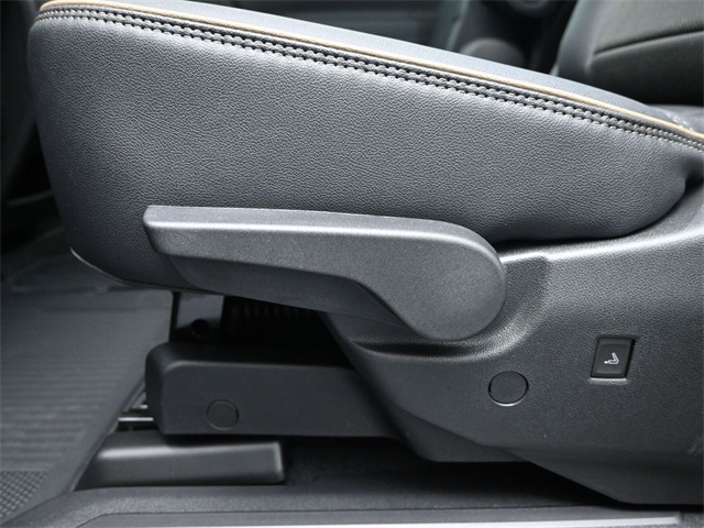 new 2026 Chevrolet Traverse car, priced at $59,219