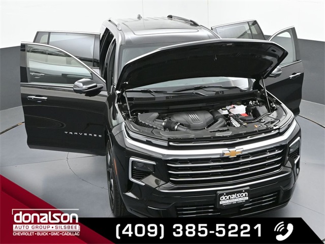 new 2026 Chevrolet Traverse car, priced at $59,219