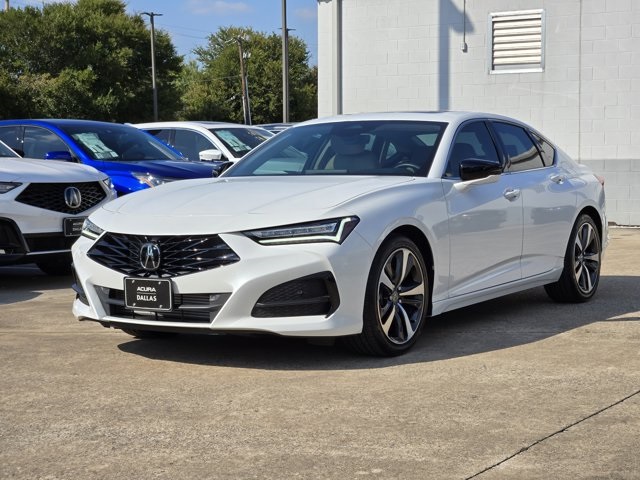 used 2025 Acura TLX car, priced at $40,900