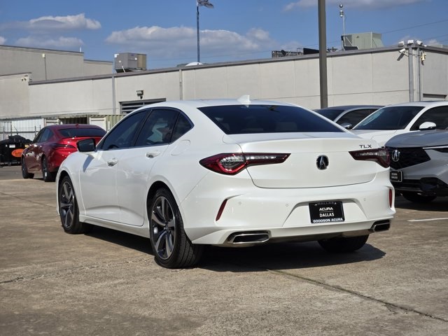 used 2025 Acura TLX car, priced at $40,900