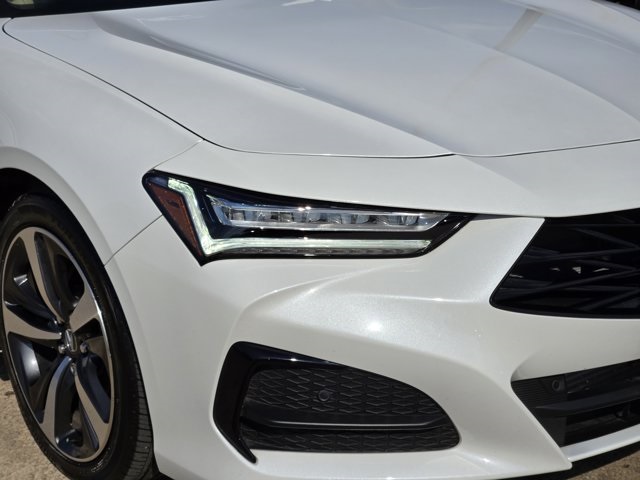 used 2025 Acura TLX car, priced at $40,900