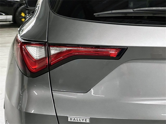 used 2023 Acura MDX car, priced at $43,530