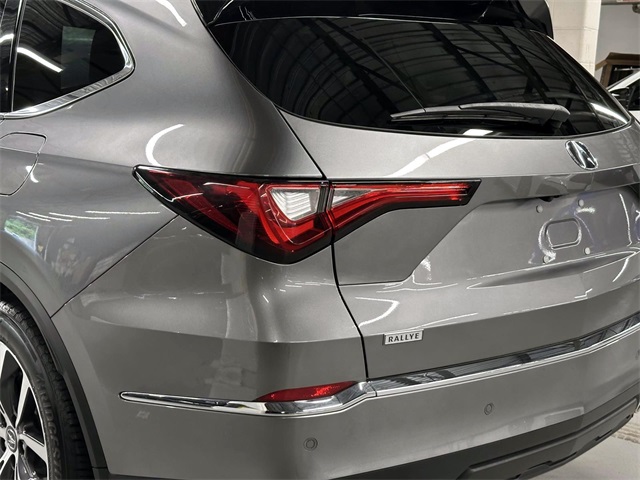 used 2023 Acura MDX car, priced at $43,530