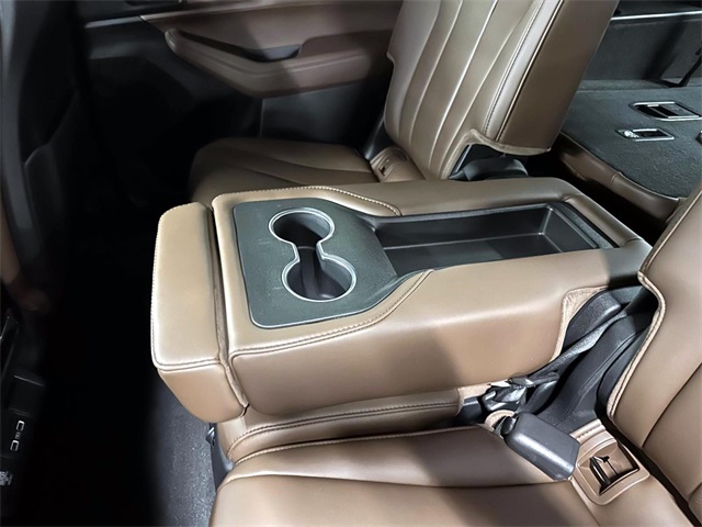 used 2023 Acura MDX car, priced at $43,530