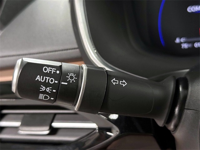 used 2023 Acura MDX car, priced at $43,530