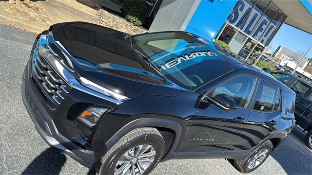 new 2026 Chevrolet Equinox car, priced at $30,820