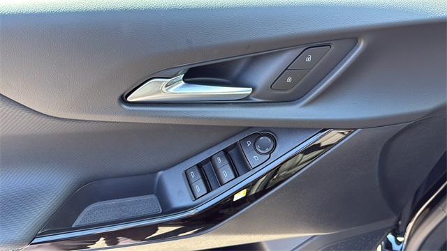 new 2026 Chevrolet Equinox car, priced at $30,820