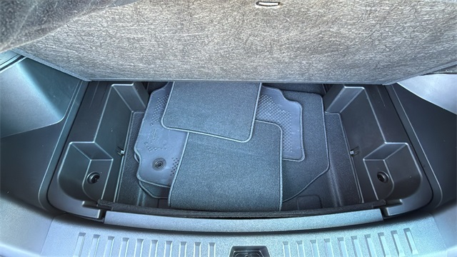 new 2026 Chevrolet Equinox car, priced at $30,820