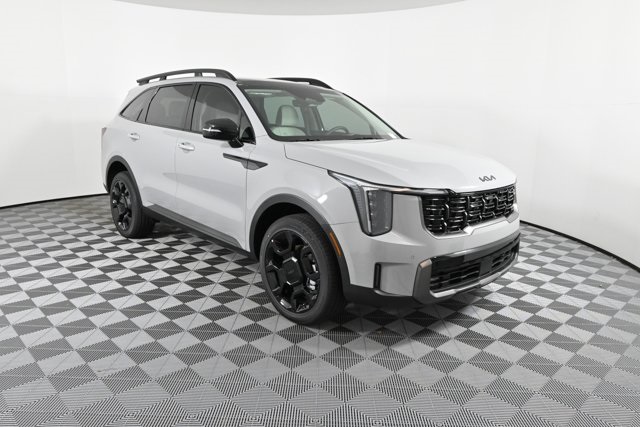 new 2025 Kia Sorento car, priced at $41,222
