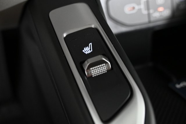 new 2025 Kia Sorento car, priced at $41,222