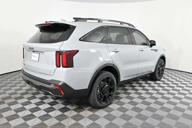 new 2025 Kia Sorento car, priced at $41,222