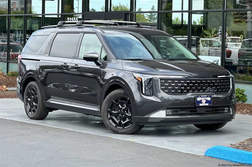 new 2025 Kia Carnival Hybrid car, priced at $51,160