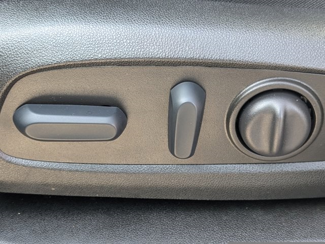used 2023 Chevrolet Equinox car, priced at $20,863