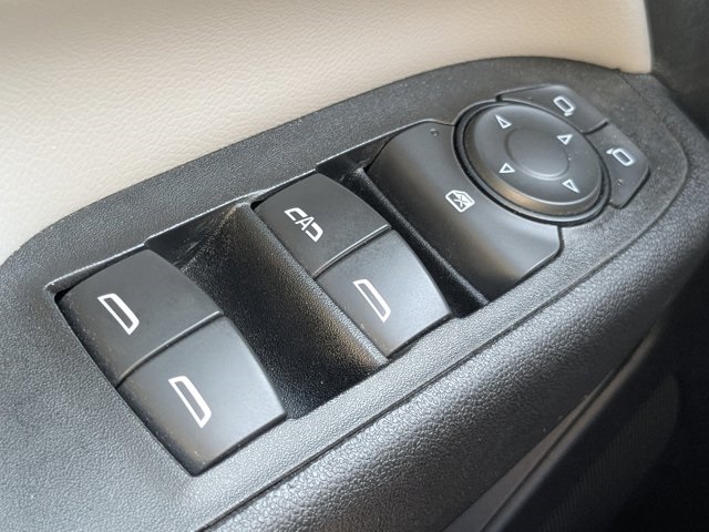 used 2023 Chevrolet Equinox car, priced at $20,863