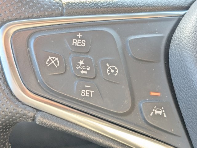 used 2023 Chevrolet Equinox car, priced at $20,863