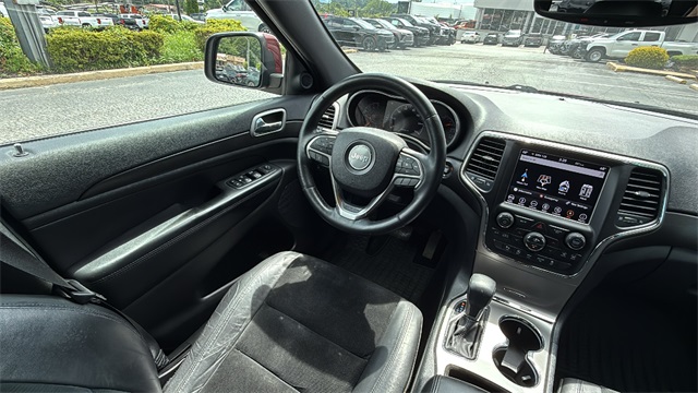 used 2018 Jeep Grand Cherokee car, priced at $16,352