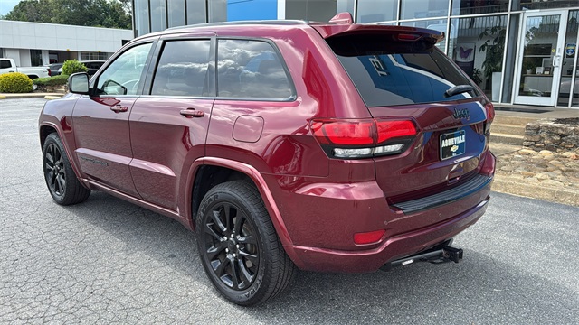 used 2018 Jeep Grand Cherokee car, priced at $16,352