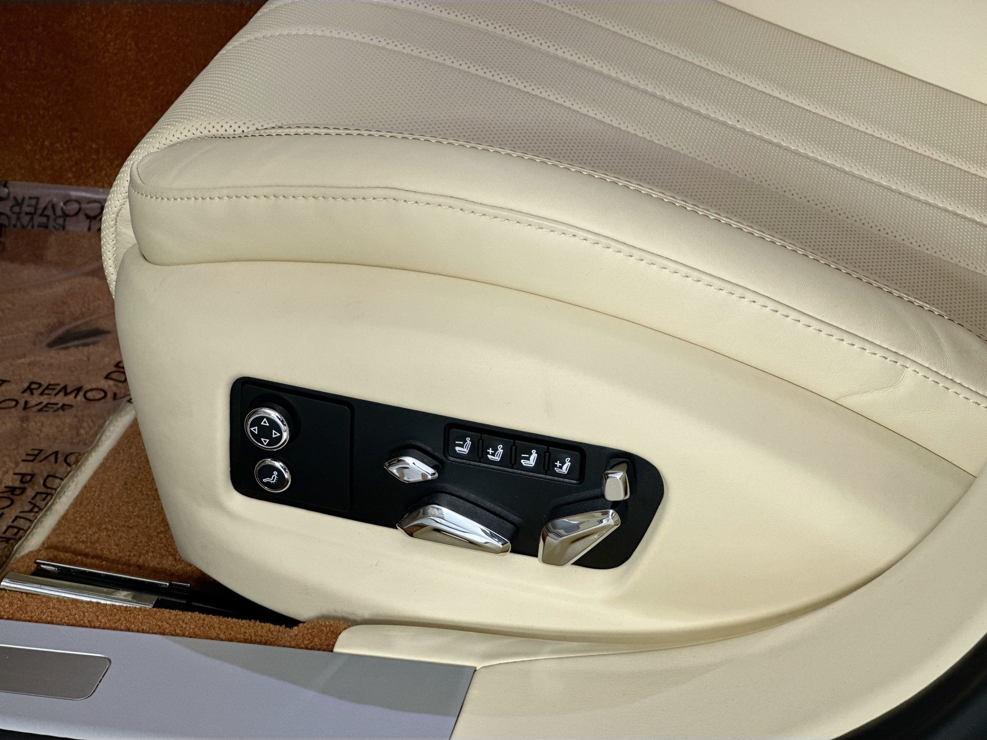 used 2024 Bentley Flying Spur car