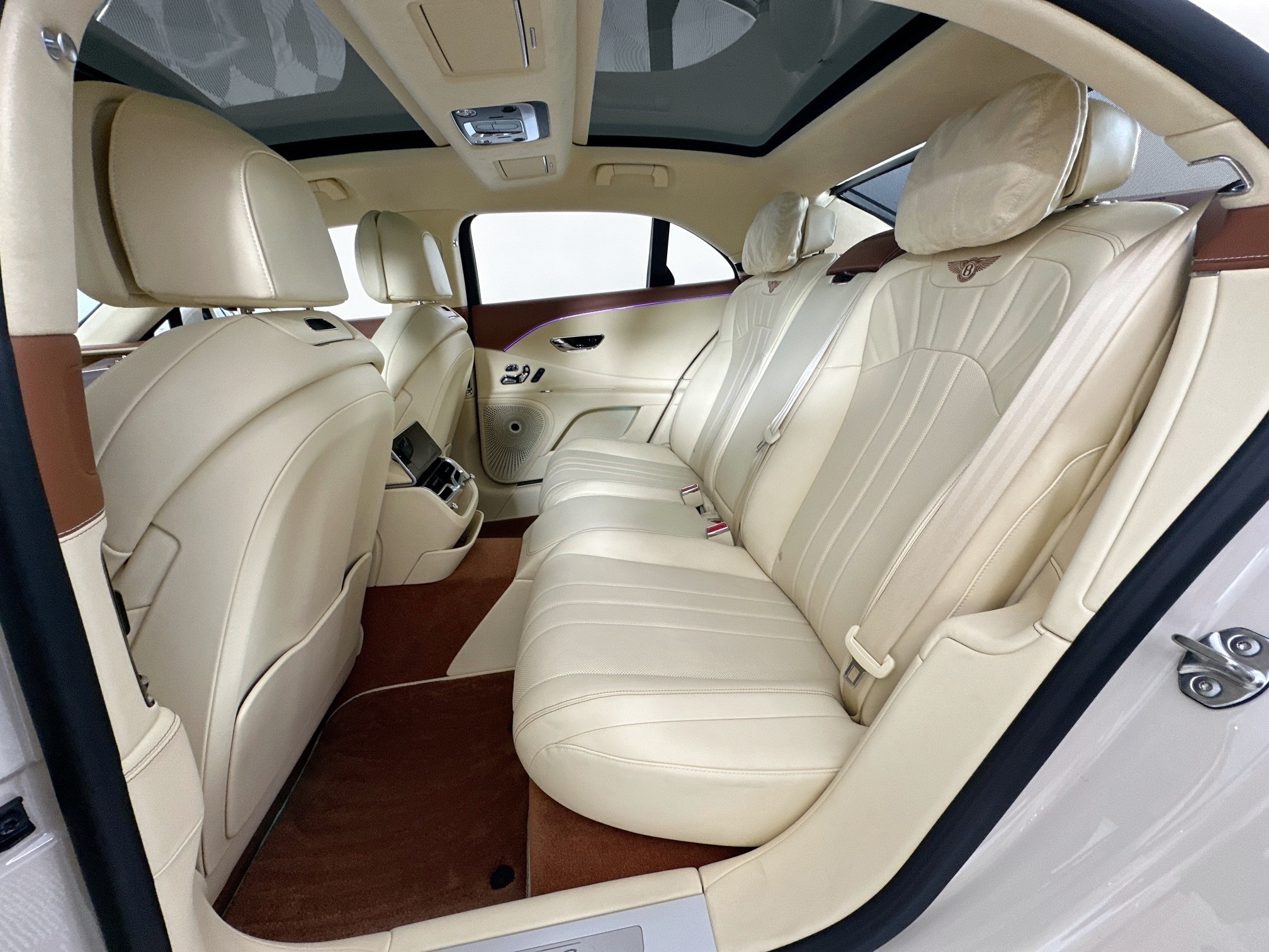 used 2024 Bentley Flying Spur car
