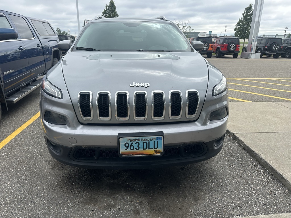 used 2014 Jeep Cherokee car, priced at $10,750