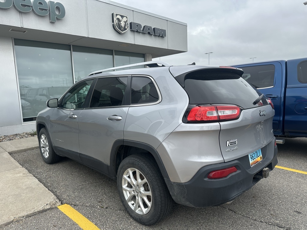 used 2014 Jeep Cherokee car, priced at $10,750
