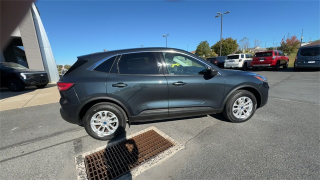 used 2022 Ford Escape car, priced at $20,999